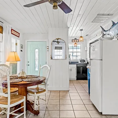Charming Cottage Atlantic Beach Exterior photo